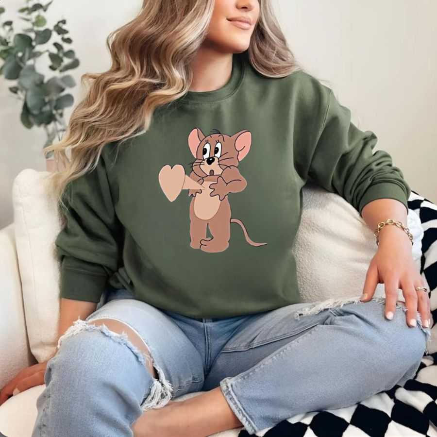 Cute Jerry Mouse Holding A Big Heart Sweatshirt Cute Jerry Mouse Holding A Big Heart Sweatshirt